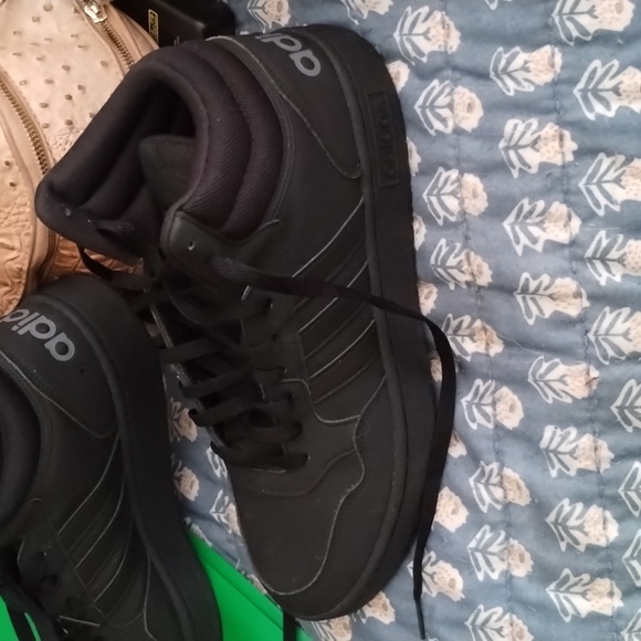 Worn once . Black men's Adidas size 11 . - Picture 2 of 4